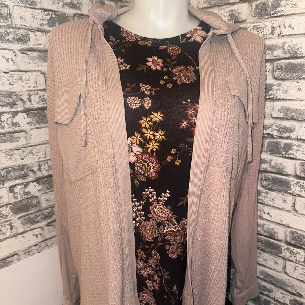Maurice's Shacket & Coordinating Floral Tee Top XXL - Great for Fall!